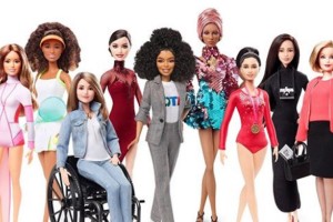 Barbie le rinde tributo a las mujeres deportistas que marcaron un hito