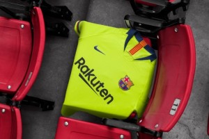 As&iacute; es la nueva camiseta alternativa del FC Barcelona