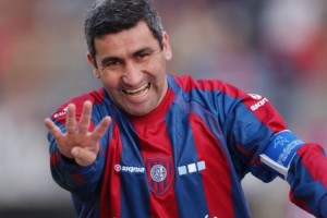 Tinelli busca al &ldquo;Beto&rdquo; Acosta para San Lorenzo en un puesto estrat&eacute;gicamente pensado