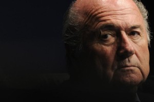 Renunci&oacute; Blatter: Un Congreso Extraordinario elegir&aacute; al reemplazante