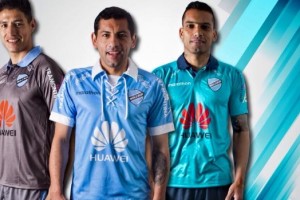 Bol&iacute;var present&oacute; sus nuevas camisetas junto a Marathon y Huawei