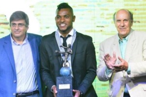 La CONMEBOL premi&oacute; a Borja y a Rueda como los mejores del 2016