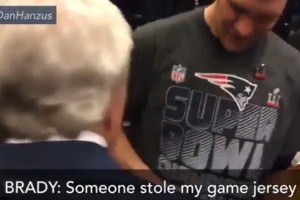 La historia del periodista mexicano que rob&oacute; la camiseta de Tom Brady