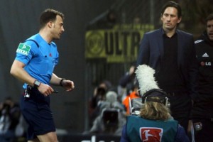 La Bundesliga permitir&aacute; el uso de dispositivos m&oacute;viles dentro del campo de juego