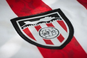 El Sunderland cambió su escudo para concientizar sobre el cambio climático