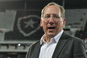 Del caos en Botafogo a una nueva apuesta: Textor busca comprar al Wolverhampton