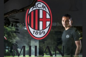 Carlos Bacca present&oacute; su p&aacute;gina web