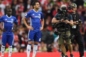 La mujer que demandar&aacute; a F&aacute;bregas por un pelotazo a su hijo 