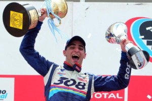 Facu Chapur, campe&oacute;n del Turismo Nacional Clase 3 con el Team Peugeot Total