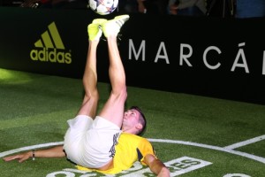 El espectacular show de freestyle de Charly Iacono en el Desaf&iacute;o X & ACE