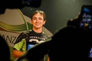 Chavo Salvatierra fue invitado especial al Extravaganza de Herbalife
