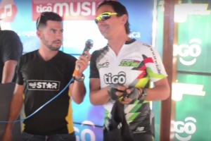 Chavo Salvatierra inaugur&oacute; las Olimpiadas Tigo con una bicicleteada