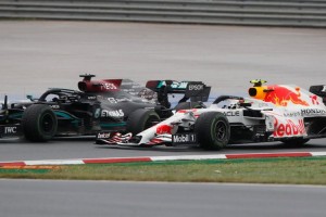 El piloto de la F&oacute;rmula 1 que utiliza su n&uacute;mero en honor a un futbolista chileno