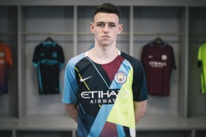 Con motivo de su cambio de marca, Manchester City present&oacute; su propia camiseta en versi&oacute;n &ldquo;mashup&rdquo;