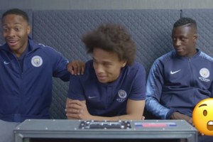 Jugadores del Manchester City son furor en una activaci&oacute;n para Tinder