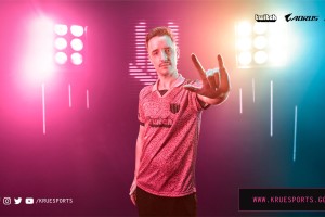 &ldquo;BOLT0K&rdquo; se suma a KR&Uuml; Esports como coach de FIFA