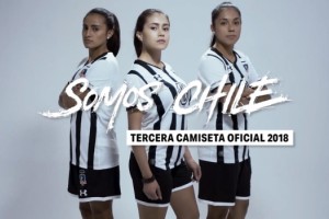 Colo-Colo present&oacute; su tercera camiseta de la mano del equipo femenino