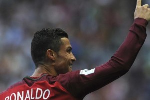 Cristiano Ronaldo supera a Pel&eacute; como goleador hist&oacute;rico rumbo a los mundiales