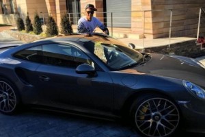 Sin Bal&oacute;n de Oro, Cristiano Ronaldo se compr&oacute; un lujoso auto de m&aacute;s de 200 mil euros
