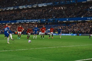 &iquest;Cu&aacute;nto dinero se llevan los agentes por traspasos en la Premier League?