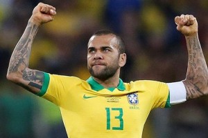Dani Alves presentó “GoodCrazy”, su equipo profesional de eSports