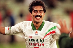 La historia de Ali Daei, el futbolista dueño del récord que quieren Messi y Cristiano Ronaldo