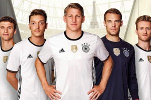 Alemania renovar&iacute;a con adidas hasta 2022