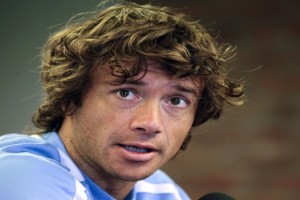 El uruguayo Lugano supera a Rogerio Ceni en las ventas de la tienda de San Pablo