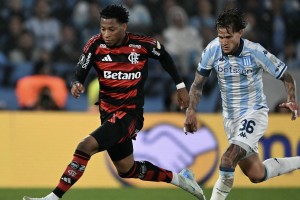 La increíble diferencia en el gasto en fichajes entre Racing y Flamengo este año