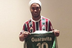 Un sponsor del Fluminense se enoj&oacute; con el club por cerrar un entrenamiento de Ronaldinho