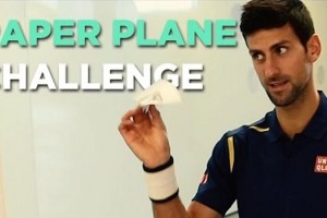 Djokovic se sum&oacute; a un divertido desaf&iacute;o de aviones de papel