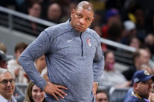 Doc Rivers se convirtió en el cuarto técnico mejor pago de la NBA: ¿cuánto cobrará?