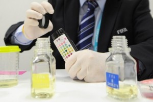 Investigan los recipientes de control anti dopaje de la FIFA por supuestas irregularidades