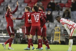 La Bundesliga podr&iacute;a cambiar su formato para terminar con el poder&iacute;o del Bayern M&uacute;nich