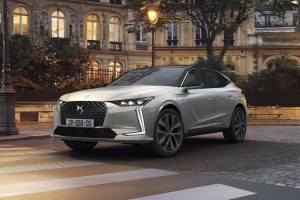 DS Automobiles luce su DS 4 en el stand de Caril&oacute;