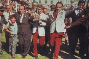 La curiosa activación de Estudiantes de La Plata y la búsqueda del chico de una foto histórica del club