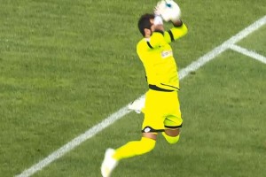 Solo 13 segundos en cancha lo posiciona como la expulsi&oacute;n m&aacute;s r&aacute;pida del f&uacute;tbol turco