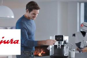 El ingenioso comercial de Federer con un robot promocionando la &ldquo;cultura del caf&eacute;&rdquo;