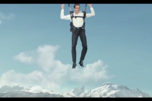 Federer en ca&iacute;da libre, el nuevo spot de Sunrise