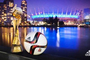 adidas present&oacute; la pelota de la final y sus botines especiales para el Mundial Femenino