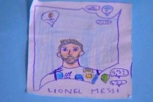 Un chico cre&oacute; su propio &aacute;lbum de figuritas porque sus padres no tienen dinero para compr&aacute;rselas