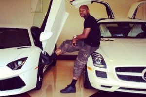 &iquest;Cu&aacute;ntos millones perdi&oacute; Mayweather en el incendio de sus autos?