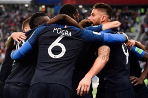 ¿Casualidad o cábala? Francia nunca utilizó la misma vestimenta en dos partidos seguidos y llegó a la Final