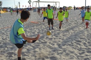 La Conmebol realizar&aacute; cl&iacute;nicas de f&uacute;tbol playa gratuitas en Paraguay