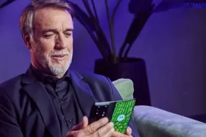 Gabriel Batistuta y Motorola: dos &iacute;conos legendarios se unen de cara a la Copa Mundial de la FIFA 2026