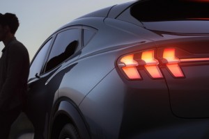 Ford present&oacute; al Mustang Mach-E en un documental 
