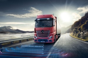 Mercedes-Benz Camiones y Buses inici&oacute; su ciclo de capacitaciones para clientes