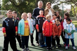 Mauricio Macri recibi&oacute; a los 11 chicos que entrar&aacute;n de la mano de McDonald's con los jugadores de Argentina ante Islandia