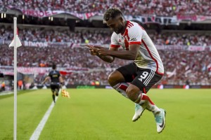 Con su gol ante Riestra, Borja sigue rompiendo récords en River