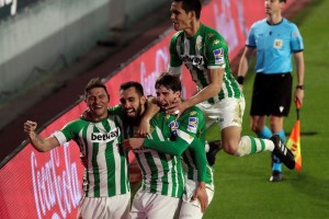 El futbolista de LaLiga que tiene mejor promedio de gol que Messi 